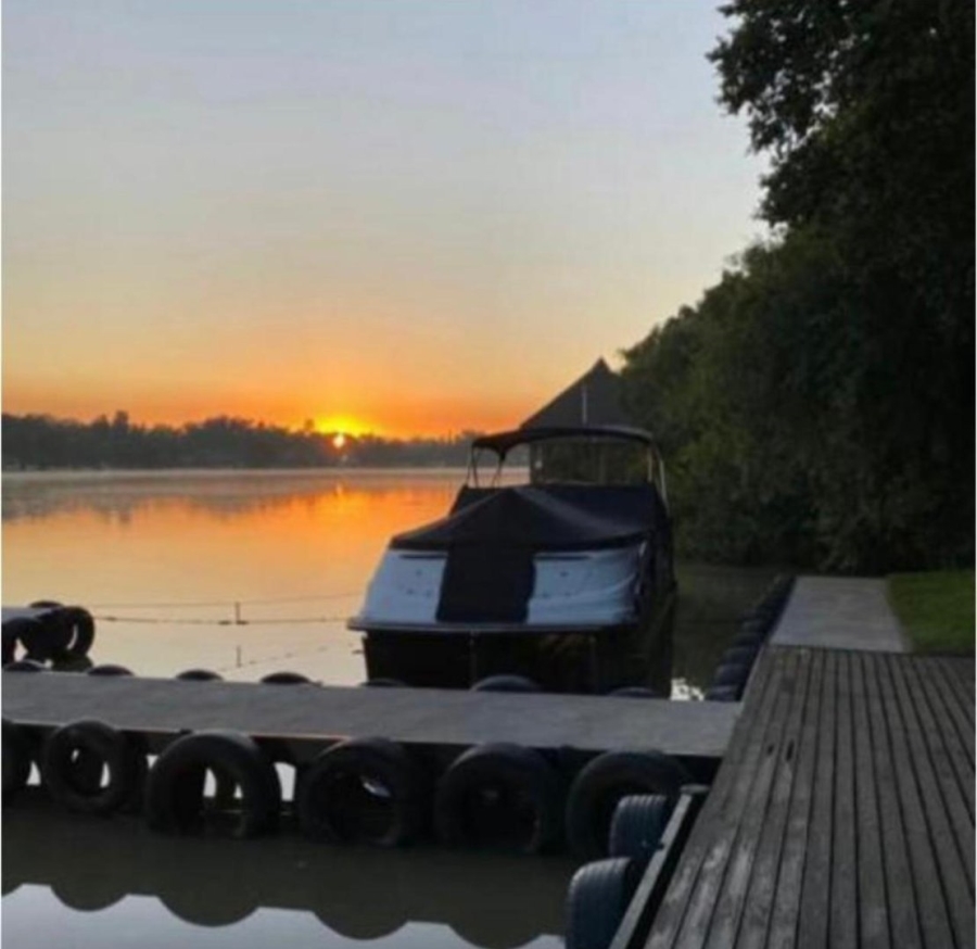 4 Bedroom Property for Sale in Boschenvaal River Front Lodges Free State